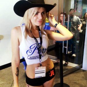 Alexis Blaze in cowboy hat